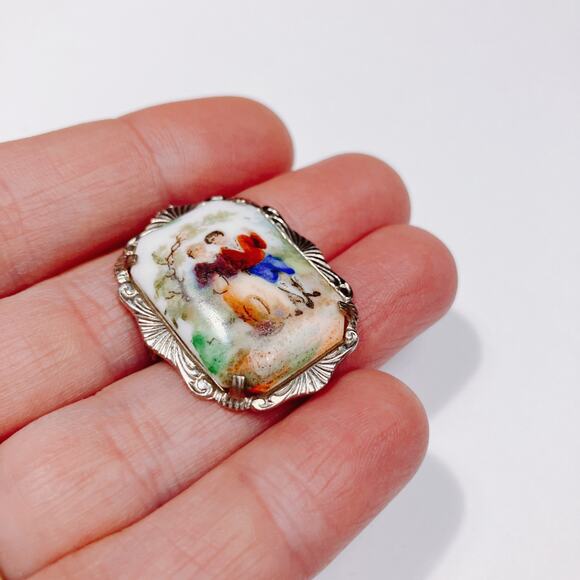VTG Hand-Painted Porcelain Brooch Courting Silver Tone 1940s Rococo Revival - Picture 4 of 11